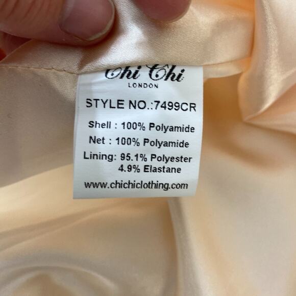 Modcloth Chi Chi London Eyes On The Bride Creme Embroidered Floral Dress Size 6 - Picture 8 of 9